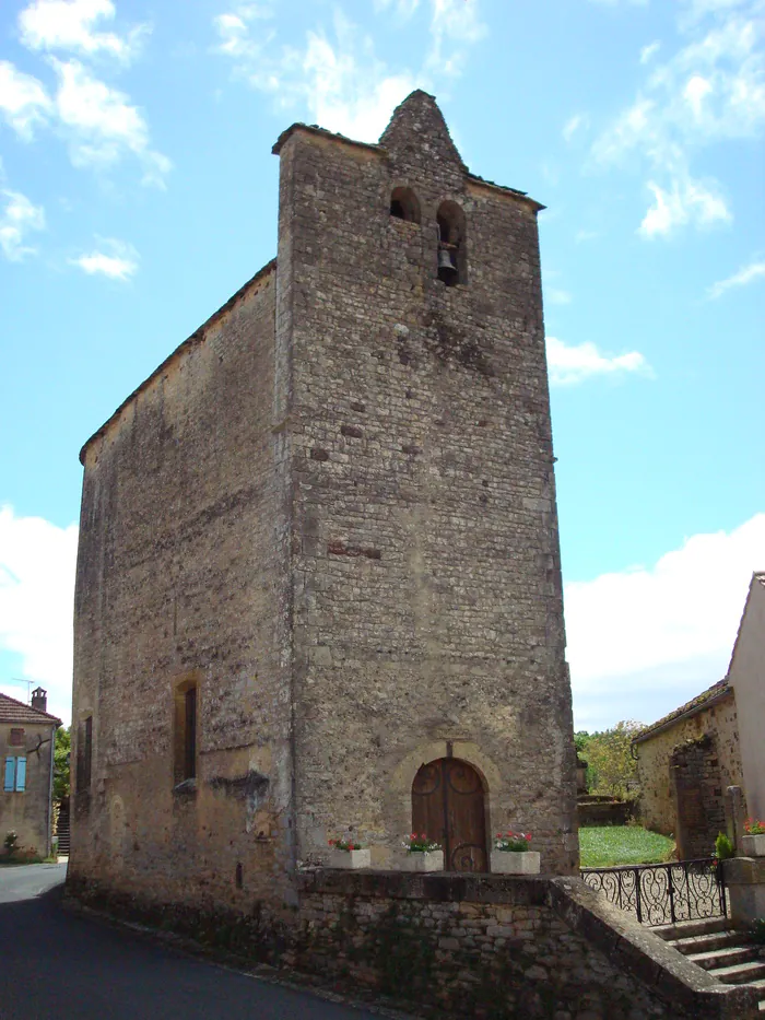 Découverte de l'église de Saint-Caprais Eglise de Saint Caprais Saint-Caprais