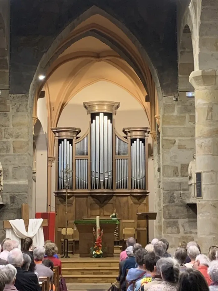 Présentation de l'orgue suivie d'un récital dans l'église d'Orsay Église d'Orsay Orsay