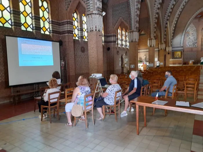 Projection : « Histoire de la construction de Notre-Dame-des-Trévois » Église Notre-Dame-des-Trévois Troyes