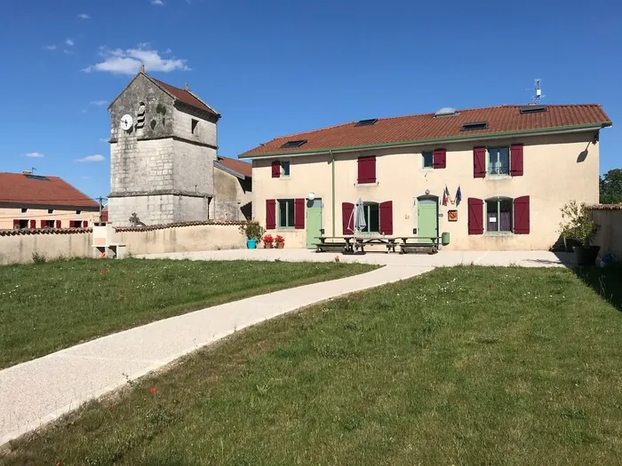 Visite libre d'un village meusien et de son église Église Saint-Étienne Frémeréville-sous-les-Côtes