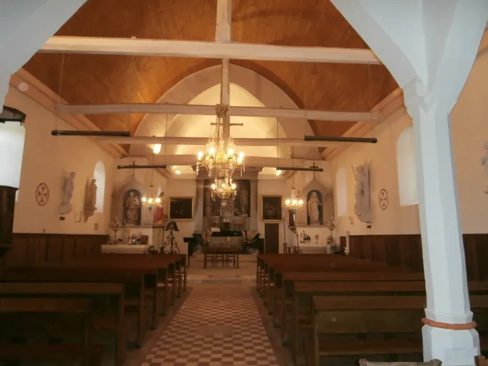 Visite libre de l'église Eglise Saint-Germain La Vacherie