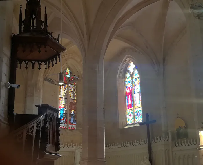 Venez découvrez l'église Saint-Héray accompagnée d'un guide Église Saint-Héray La Mothe-Saint-Héray