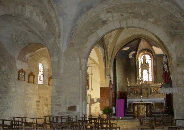 Venez découvrir l'église Saint-Jean-Baptiste de Condat ! Église Saint-Jean-Baptiste Condat