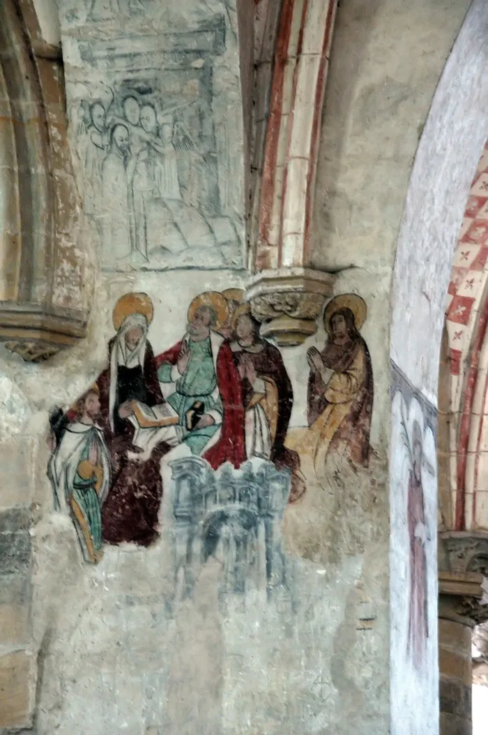 Découvrez l'histoire de fresques murales exceptionnelles Église Saint-Léger Monthermé