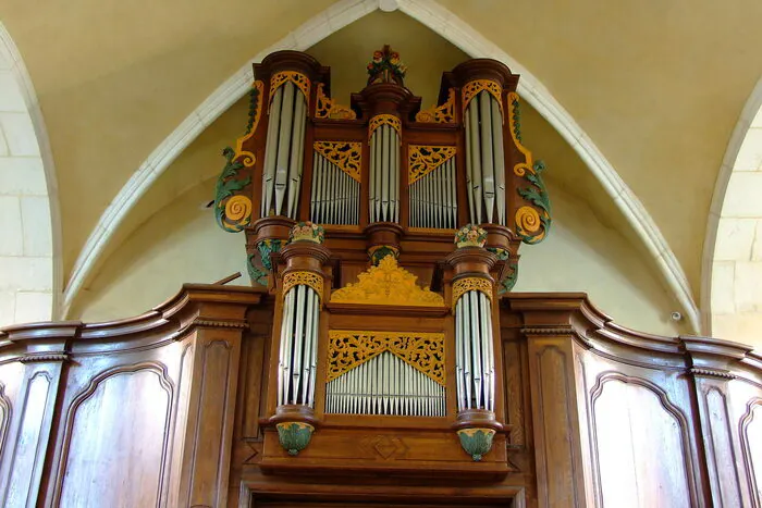 Découvrez le fonctionnement d'un orgue du XVIIIème siècle Église Saint-Maurice Domgermain