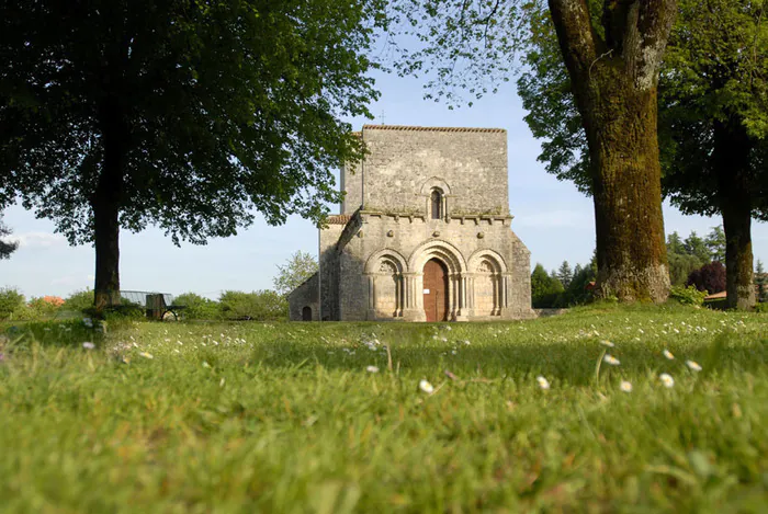 Visite de l'église Saint-Sébastien Église Saint-Sébastien La Rochette