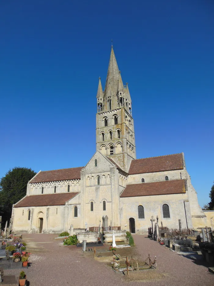 Visite libre de l'église Eglise Saint-Sulpice Rots