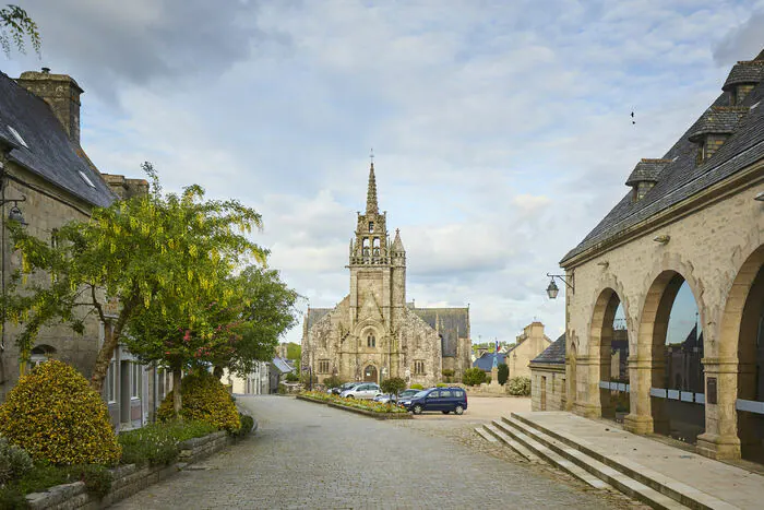 Visite de l'église Saint-Ténénan Eglise Saint-Ténénan Guerlesquin