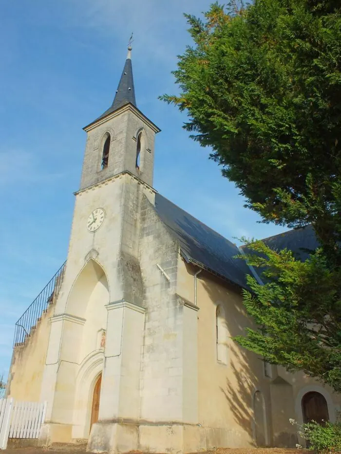 Eglise Ste Madeleine Eglise Ste Madeleine Noyant la plaine Tuffalun