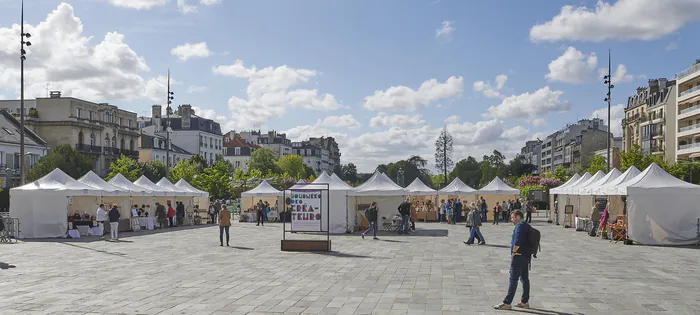 Les 5es Journées des Créateurs de Vincennes Esplanade de l'hôtel de ville de Vincennes Chambly