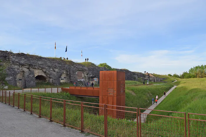 Découvrez librement un fort emblématique témoin de la bataille de Verdun Fort de Douaumont Douaumont