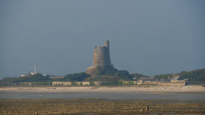 Visite libre du site Fort de la Hougue Saint-Vaast-la-Hougue