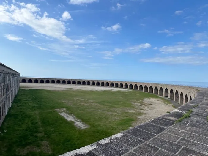 Conférence : colloque sur les fortifications militaires Fort De Querqueville Cherbourg-en-Cotentin