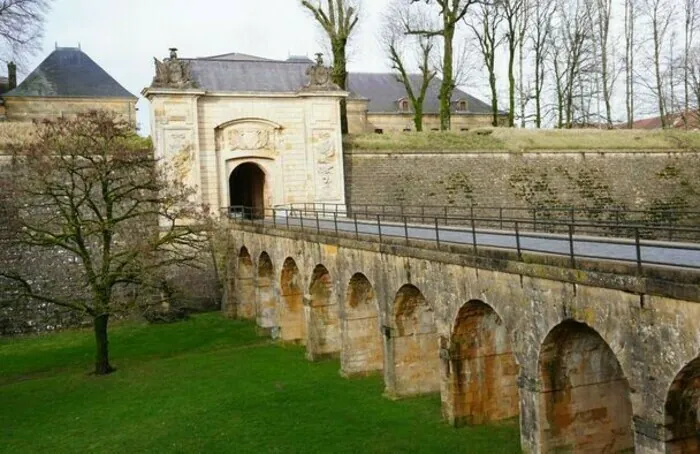 Explorez un système défensif exceptionnel Fortifications Vauban Longwy