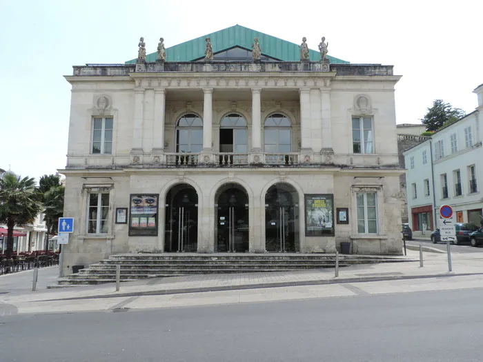 Découvrez les coulisses du Gallia Théâtre Cinéma ! Gallia Cinéma - Théâtre Saintes