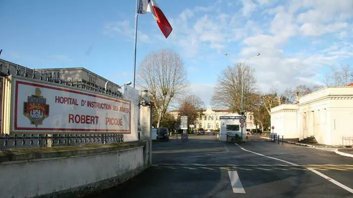 Visite du blockhaus de l'hôpital d'instruction des armées Robert-Picqué (hôpital-bunker allemand). Hôpital Robert-Picqué Villenave-d'Ornon