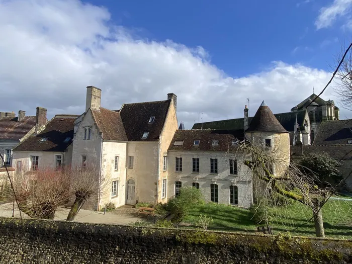 Hôtel de Fontenay : Visite libre des extérieurs Hôtel de Fontenay Mortagne-au-Perche