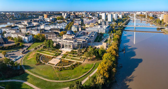 Hôtel de Région des Pays de la Loire Hôtel de région Nantes