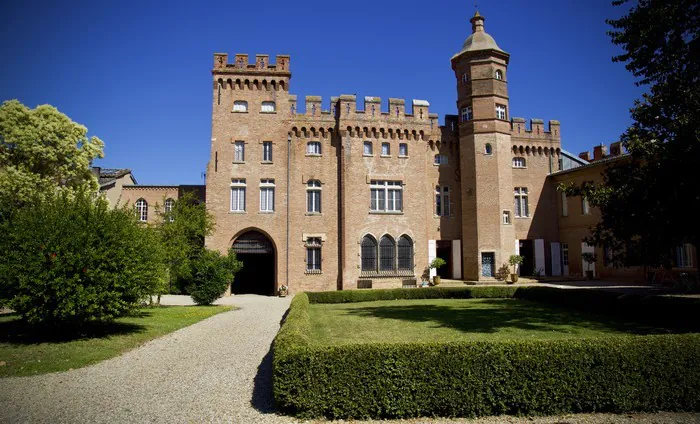 Partez à la découverte de l'hôtel de Rolland Hôtel de Rolland Rabastens