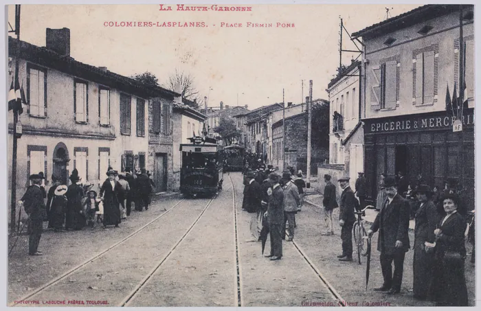 Visite des archives de l'Hôtel de Ville Hôtel de Ville Colomiers