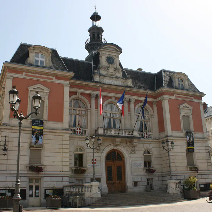 L'Hôtel de Ville de Chambéry Hôtel de Ville de Chambéry Chambéry