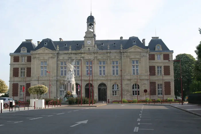 Visite guidée de l'hôtel de ville Hôtel de ville elbeuf Elbeuf