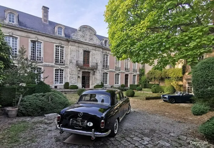 Visite libre de la cour Hôtel des Tailles Mortagne-au-Perche