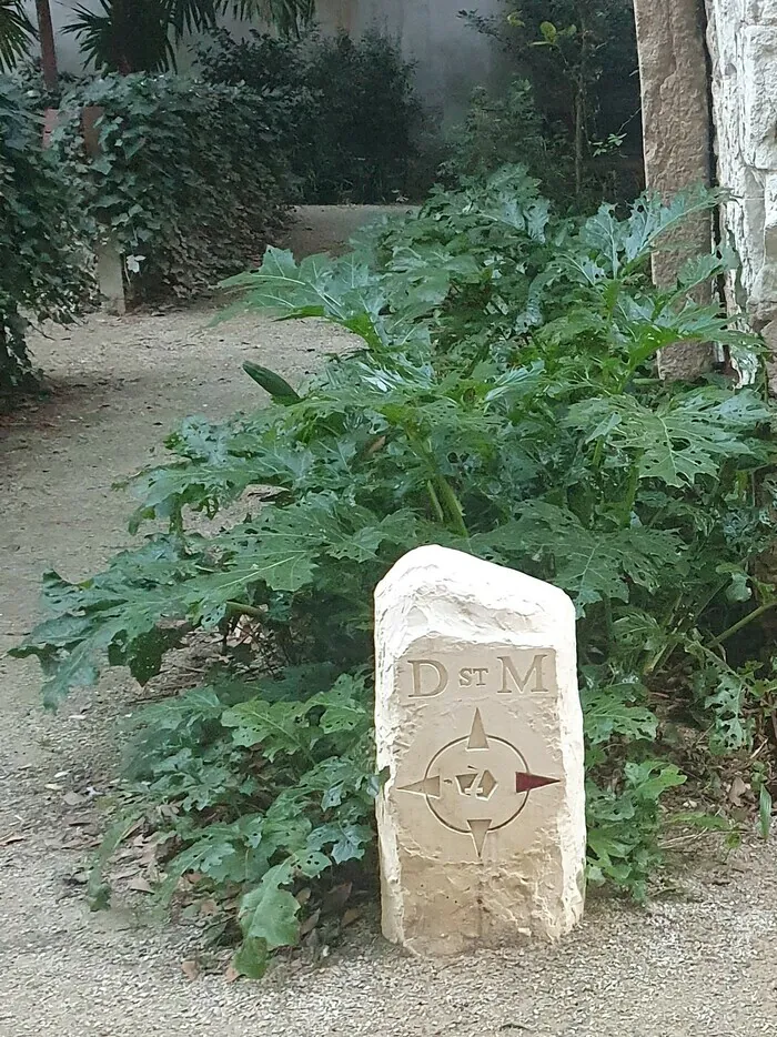 Visite commentée de la mémoire de saint Martin dans la cité de Nantes Jardin du Passage Sainte-Croix Nantes