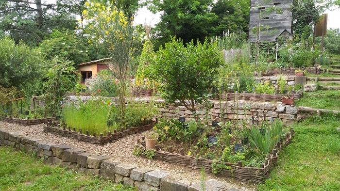 Visitez le jardin médiéval de l'Abbaye Jardin médiéval de l'Abbaye Cendras