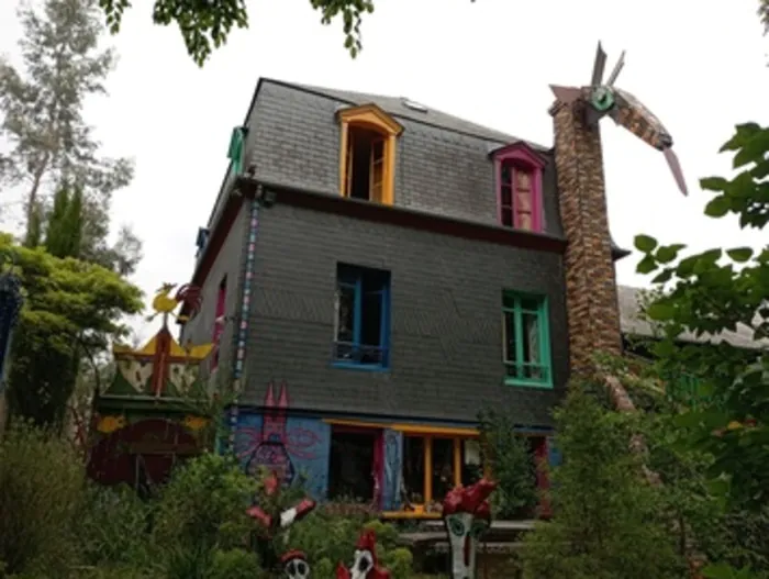 Levez les yeux ! Visite guidée : féérie de la Forge La Forge - maison d'artiste Honfleur