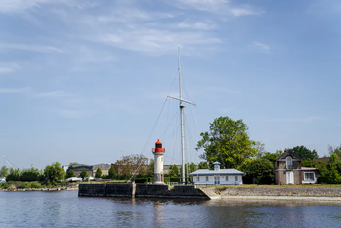 Visite guidée du port de Honfleur : à chaque bassin son utilisation ! La Lieutenance Honfleur