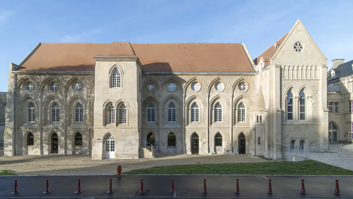 Visite guidée de L’Artothèque L'Artothèque