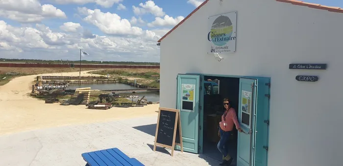 Visite libre des cabanes de l'estuaire et découverte de l'ostréiculture ! Les Cabanes de l'Estuaire Port-des-Barques