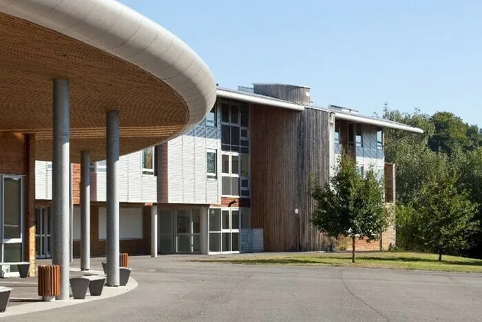 Visites et conférences au lycée Maryse Bastié Lycée Maryse-Bastié Limoges