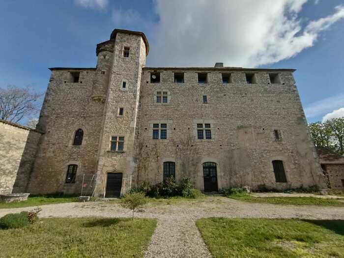 Visite de la Maison-Forte de Montagnieu // Dimanche 22 septembre uniquement Maison forte de Montagnieu Soleymieu