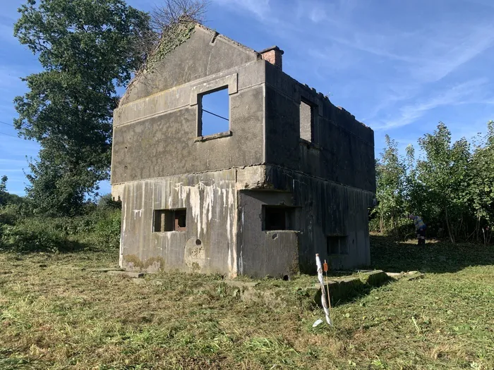 Visite commentée d'un blockhaus de la ligne Maginot déguisé en maison d'habitation Maison Forte MF21 Mogues