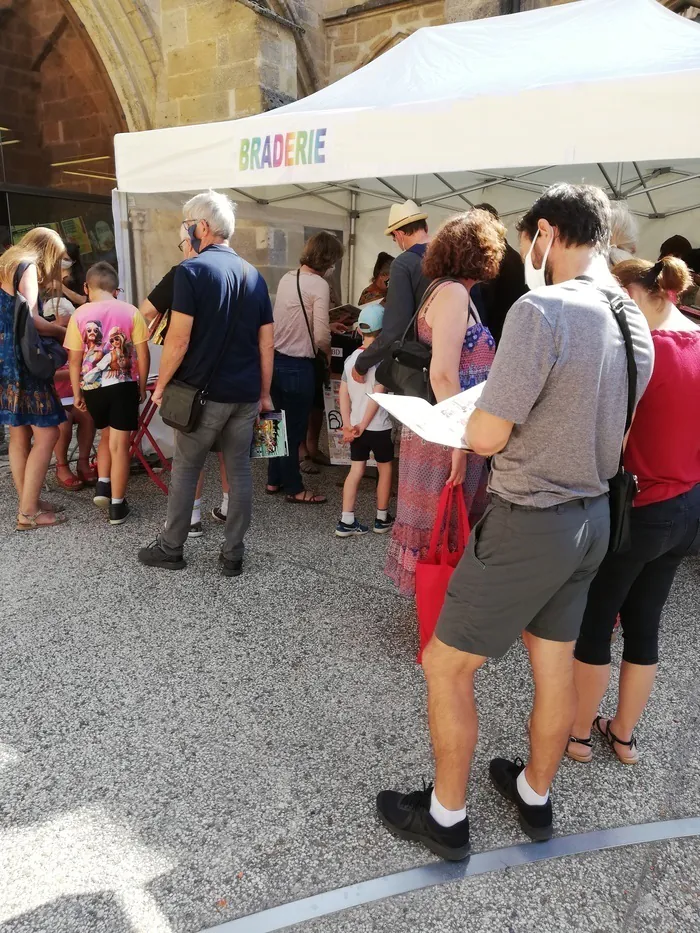 Braderie des collections d'une médiathèque Médiathèque Marcel-Arland Langres