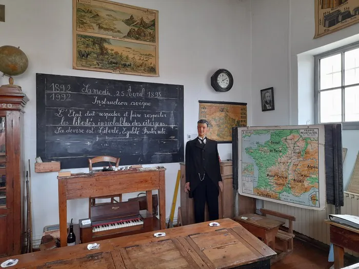 Visite guidée du musée départemental de l'école publique de Charente-Maritime Musée départemental de l'école publique Vergne