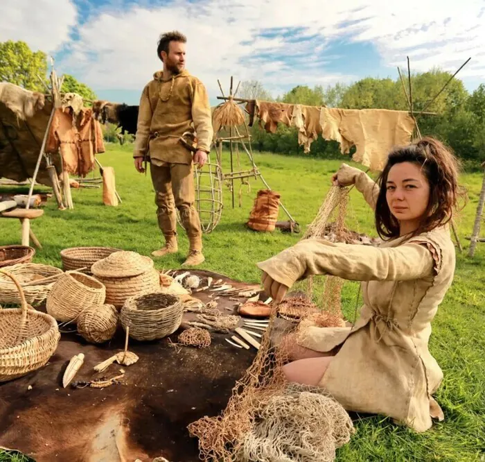 Campement préhistorique Musée départemental de préhistoire d'Île-de-France Nemours