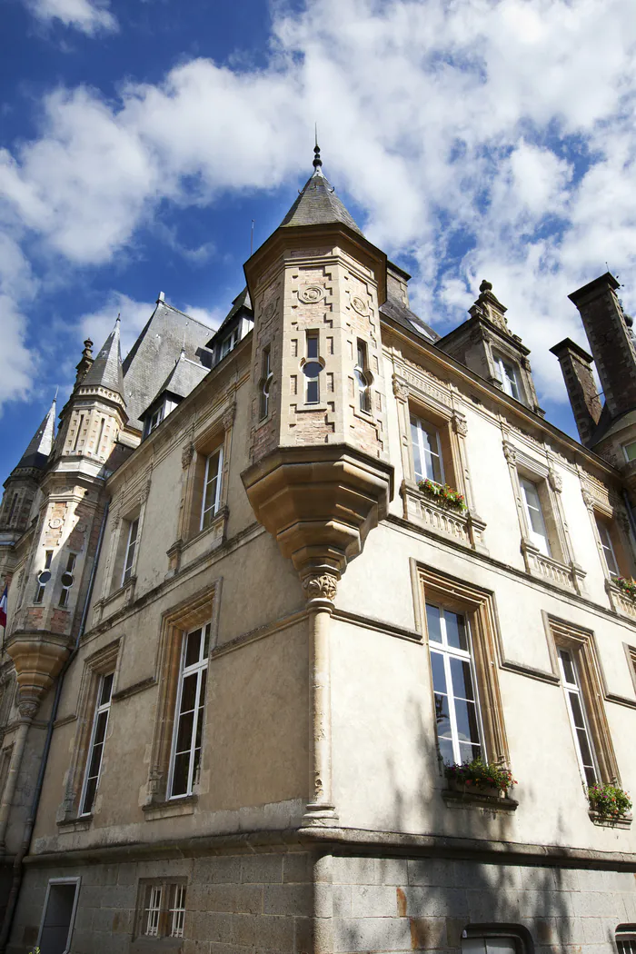 Visite guidée du château Office de tourisme Bagnoles-de-l'Orne