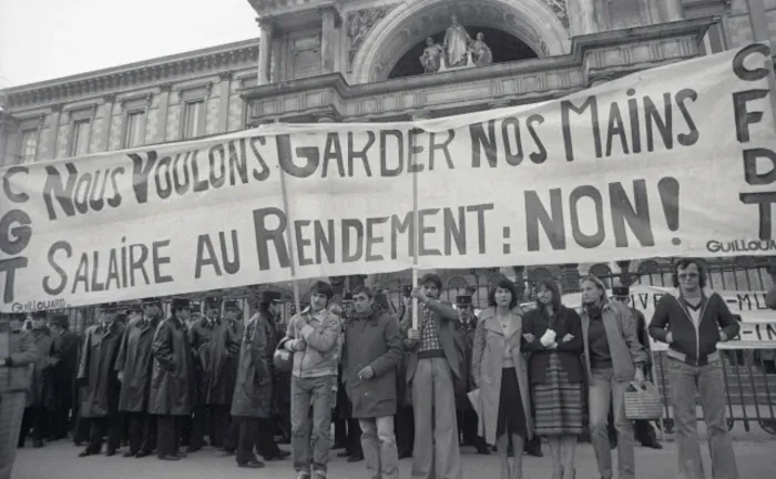 Balade "Quand les femmes marquent l'histoire" Passerelle Victor Schoelcher Nantes