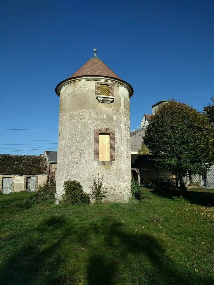 Découverte du pigeonnier Saint-Joseph de Sens Pigeonnier Saint-Joseph Sens