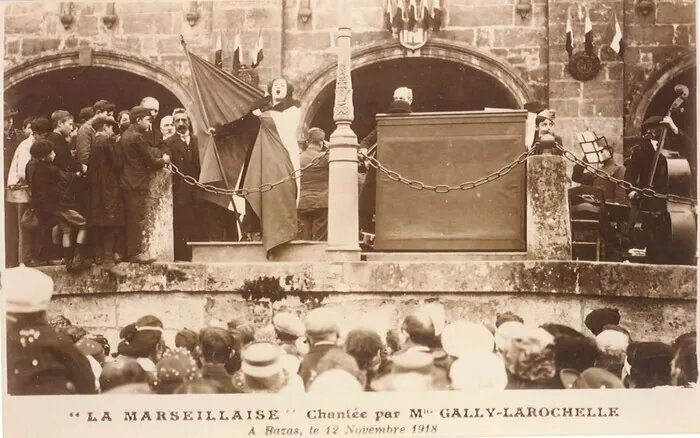 Venez participer à une balade nocturne en son et lumière  : « Madame Jeanne raconte... Bazas 1900-1918 » Place de la Cathédrale Bazas