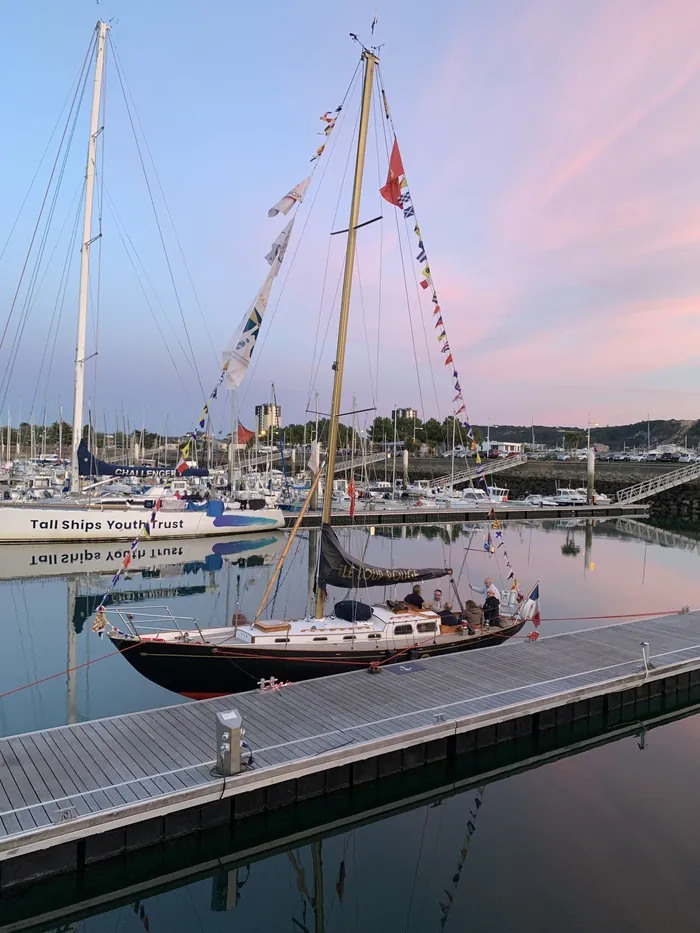 Visite guidée du Maïca "Le Loup Rouge" Port Chantereyne Cherbourg-en-Cotentin