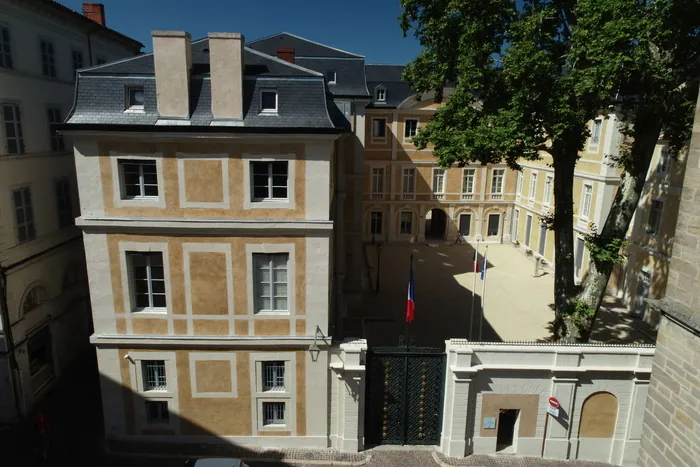 Visite et exposition à la préfecture du Lot Préfecture du Lot Cahors