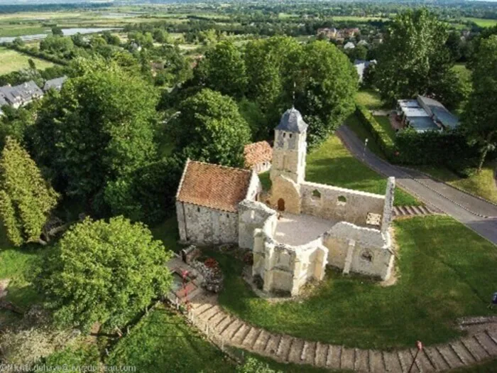 Visite guidée du prieuré Prieuré de Saint-Arnoult Saint-Arnoult