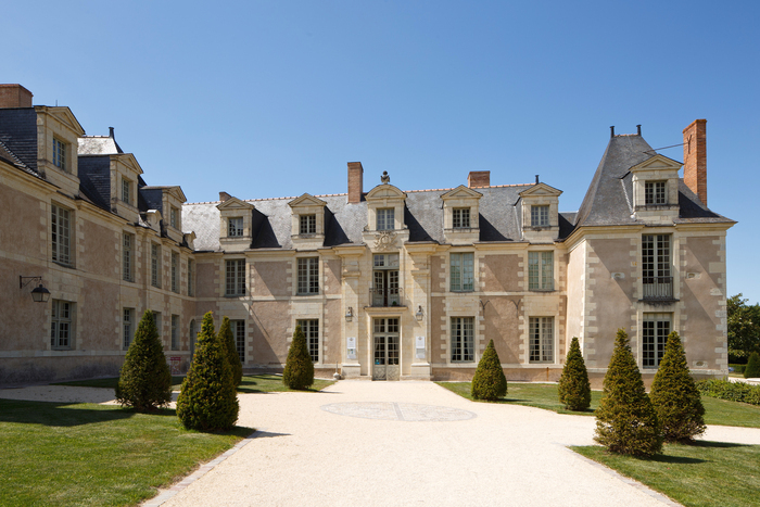 Château de la Perrière Route de Cantenay Epinard 49240 AVRILLE Avrillé