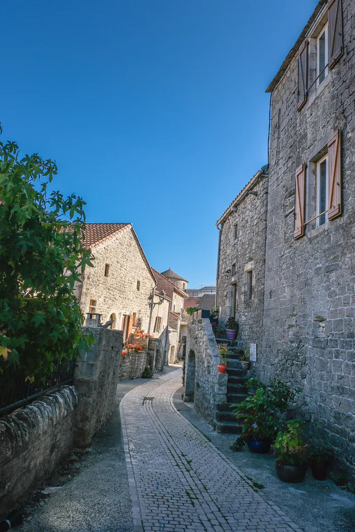 Visite avec audioguide du village et de l'église de La Cavalerie Site templier et hospitalier de La Cavalerie La Cavalerie