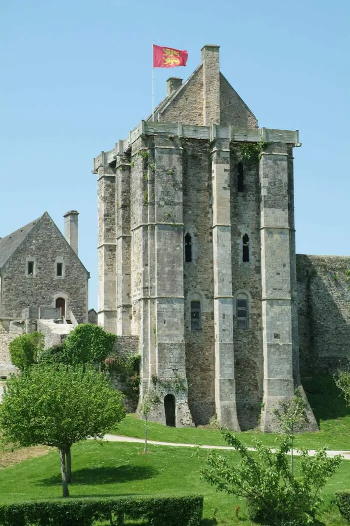 Visite guidée du château médiéval St-Sauveur-le-Vicomte Saint-Sauveur-le-Vicomte