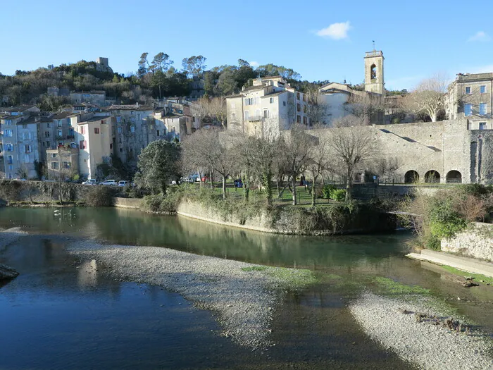 Du centre ancien de Sauve à la mer des Rochers : cinq balades guidées proposées ! Tour de Môle Sauve